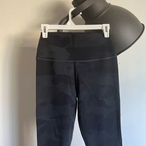 Alo yoga leggings